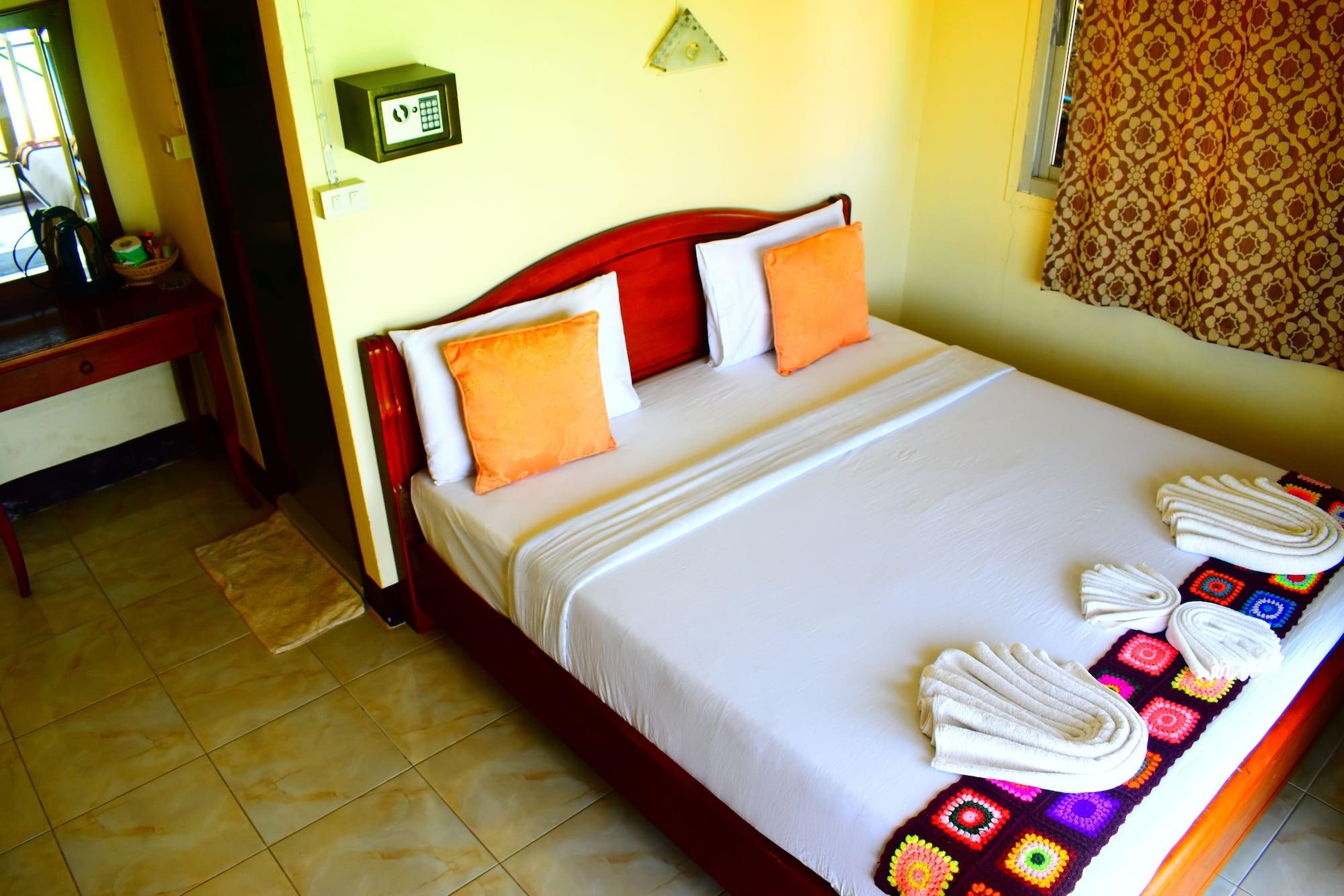 Phi Phi Beach Front Resort Eksteriør bilde