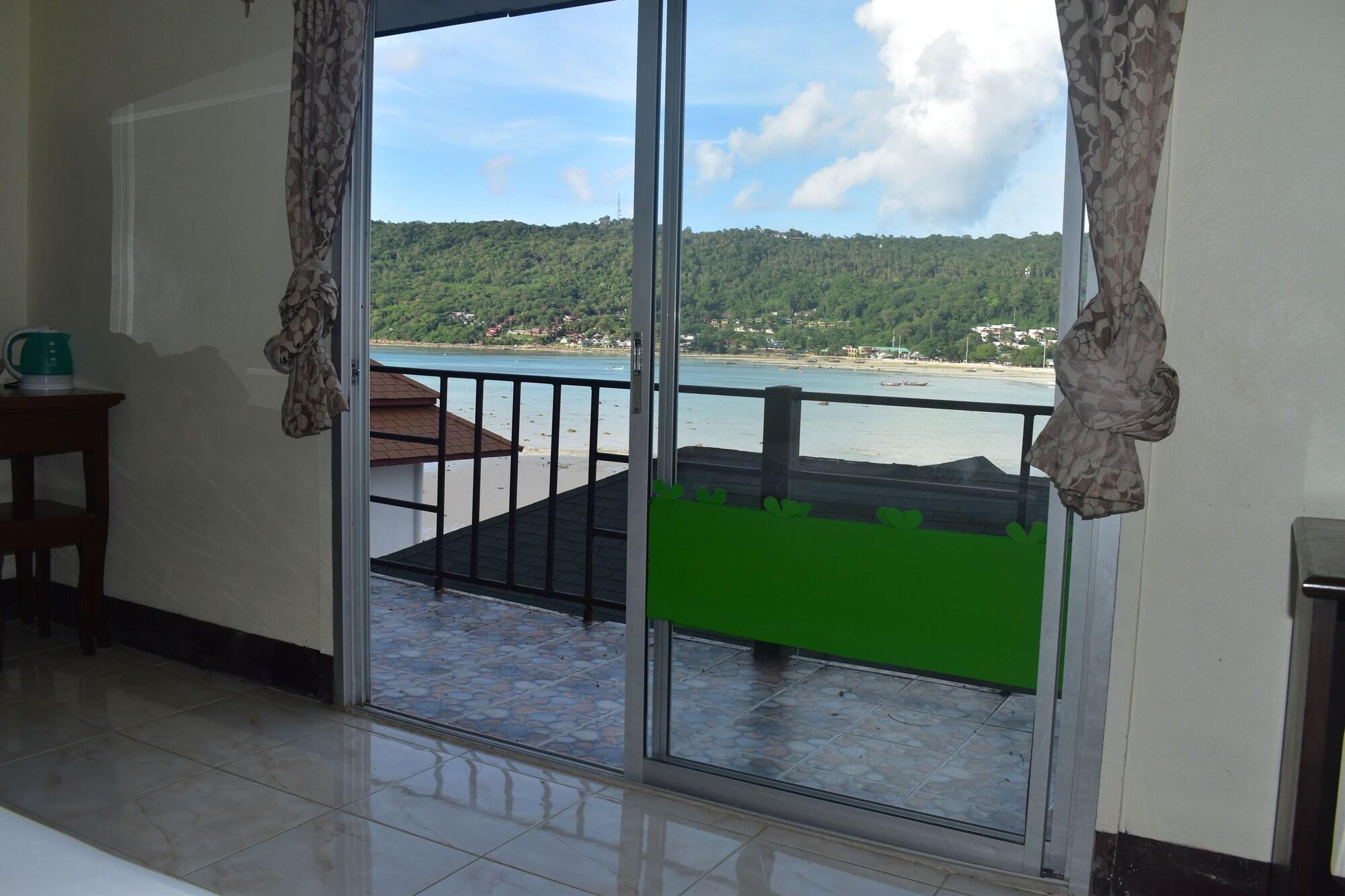 Phi Phi Beach Front Resort Eksteriør bilde