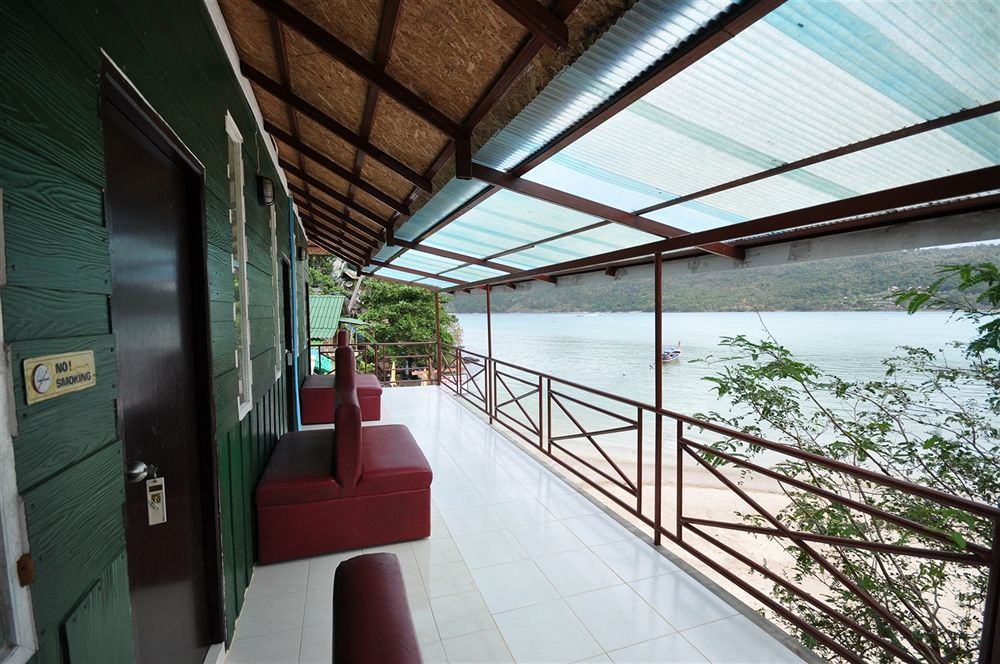 Phi Phi Beach Front Resort Eksteriør bilde
